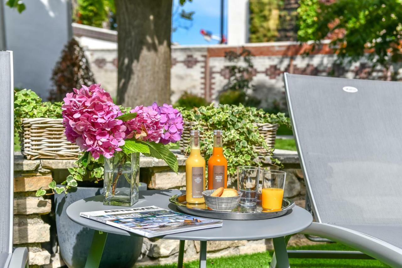 Cottage De La Foret شانتييّي المظهر الخارجي الصورة